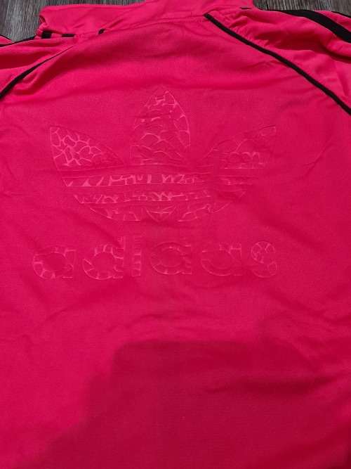 NEW ORIGINAL MEDIUM LADIES ADIDAS TRACKSUIT (SEE DESCRIPTION)