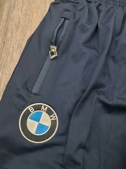 NEW LARGE UNISEX PUMA TRACKSUIT (SEE DESCRIPTION)