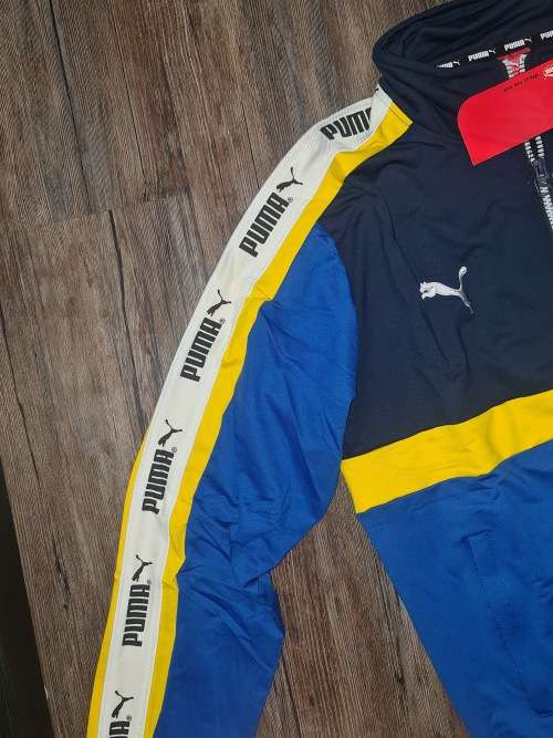 NEW UNISEX LARGE PUMA BMW TRACKSUIT (SEE DESCRIPTION)