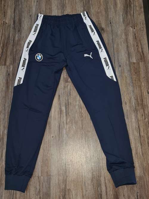 NEW UNISEX LARGE PUMA BMW TRACKSUIT (SEE DESCRIPTION)