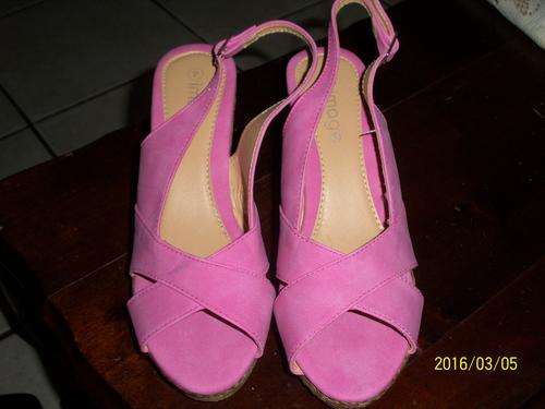 LADIES WEDGE SANDLE