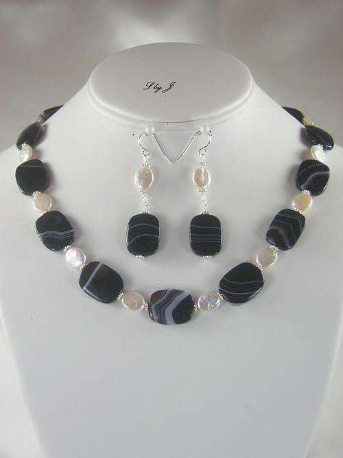NATURAL STONE WITH F/WATER PEARL NECKLACE SET