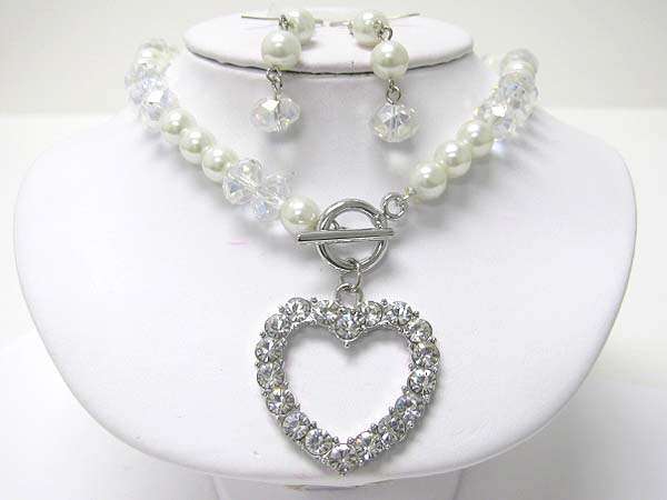 HEART PENDANT PEARL NECKLACE SET