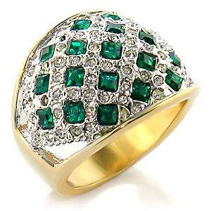 SPECIAL PRICE - WAS R155 NOW R125 -EMERALD SWAROVSKI SIMULATED DIAMOND SILVER RING #8