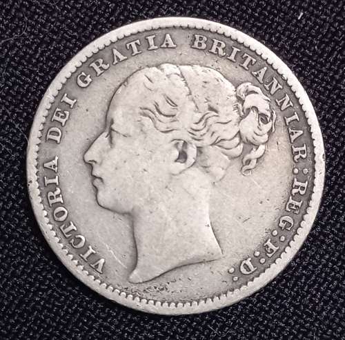 1884 Great Britain One Shilling   XF Condition    ( Very Nice Coin )     M6