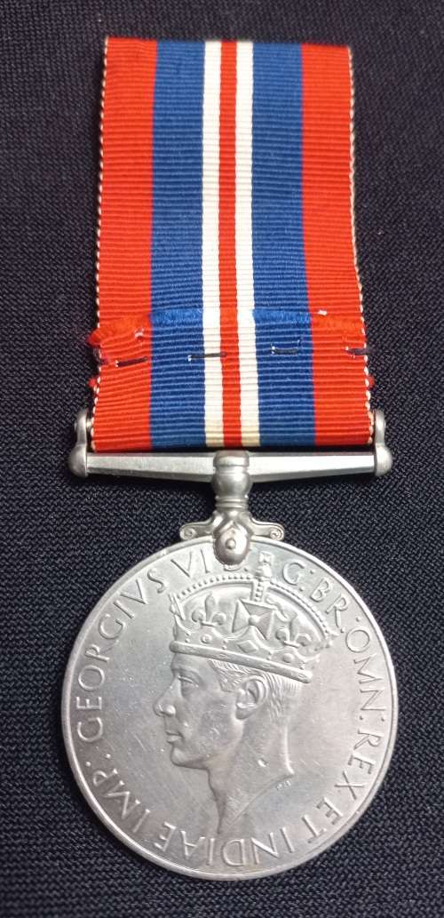 WW2 1939-45 MEDAL FULL SIZE **UNNAMED**            M13
