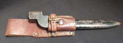 WW2  M49 Bayonette With Scabbard and Frog