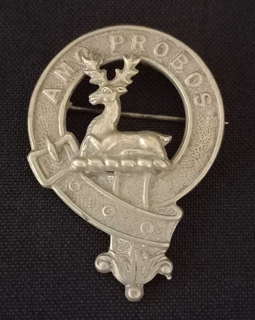 Antique Scottish  Clan Brooch Kilt Pin   ` AMO PROBOS   ( Made In GT Britain )  X34