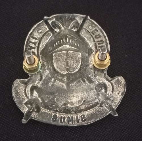 SADF ARMY - Equestrian Centre Cap Badge - Equites Simus Parati     X191