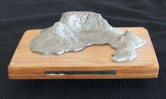 Table Mountain model on wood