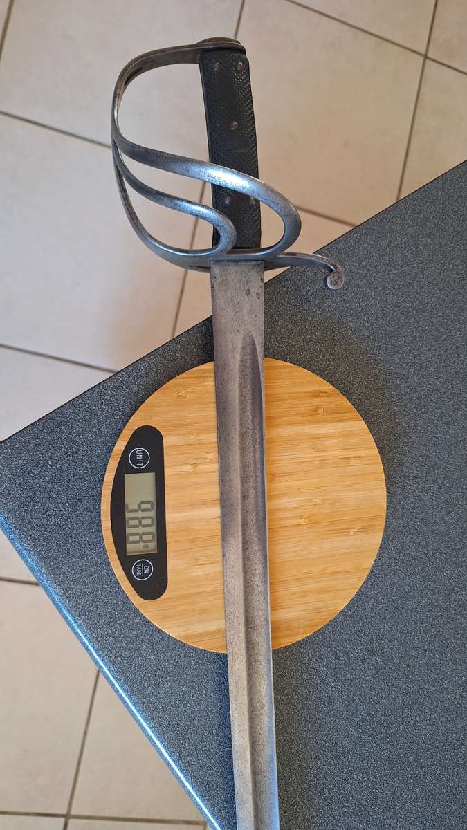 Antique sword - British P1853 universal cavalry troopers sabre