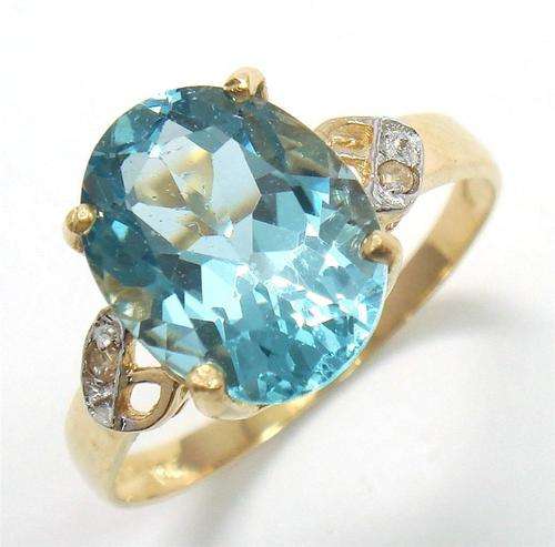 GORGEOUS10KT YELLOW GOLD BLUE TOPAZ DIAMOND RING SIZE 7