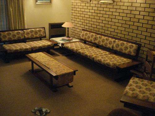 Solid kiaat 5 piece lounge set