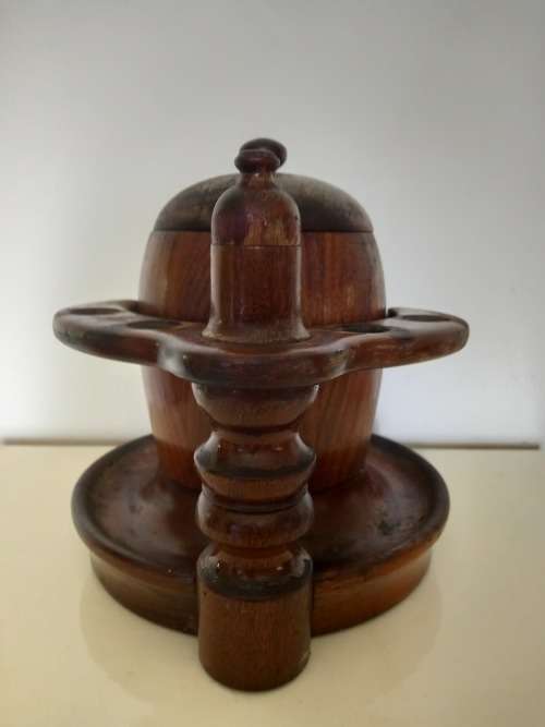 Pipe and tobacco holder