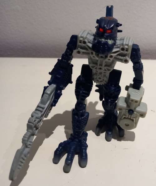McDonalds - LEGO BIONICLE PIRAKA VEZOK 2006