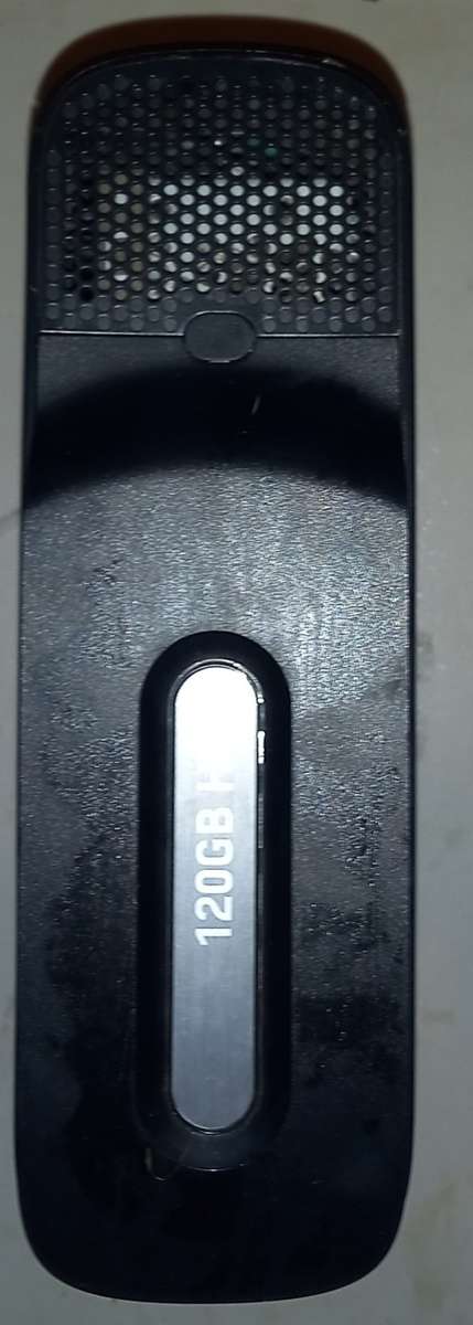 X Box 360 incl cable and 2 controllers