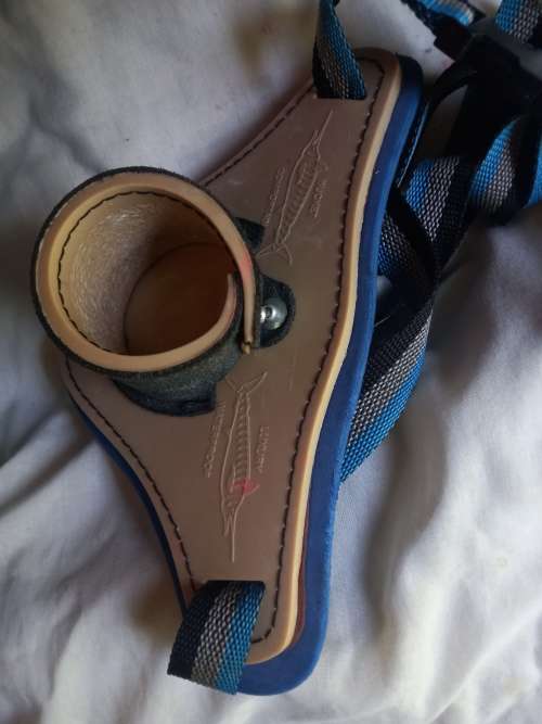 Fishing Rod Bucket - Padded Rod Bucket with Adjustable Standard Belt