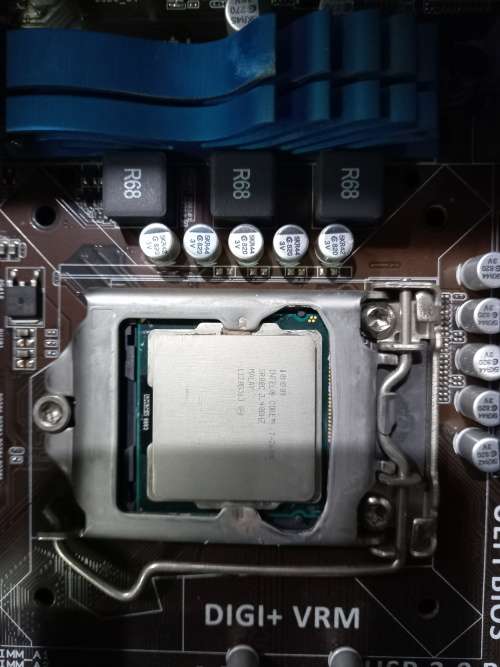 Intel Core i7 2600K LGA 1155 + FREE SHIPPING