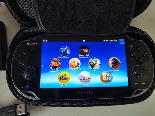 PS Vita Console 8GB Sony Memory Card & 64GB SD Card