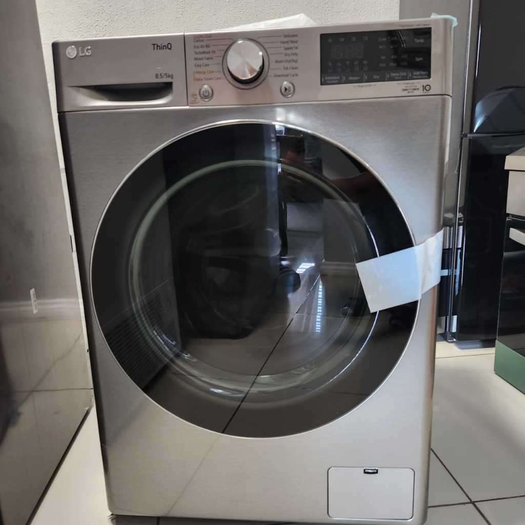 LG 8.5/5kg Washing Machine F2V5GGP2T