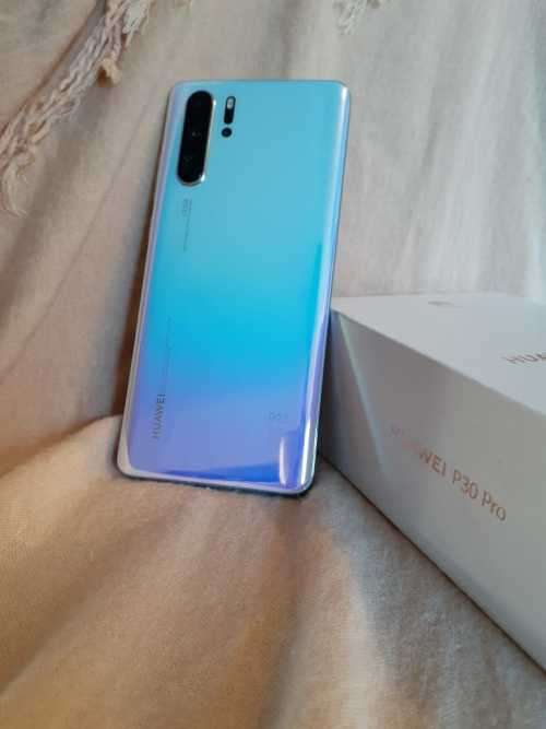 Huawei P30 Pro - LIKE NEW Excellent Condition