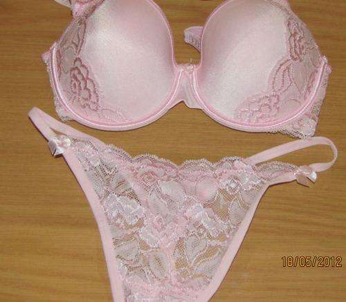 Stunning Padded Pink Bra and G-String Set - 36B