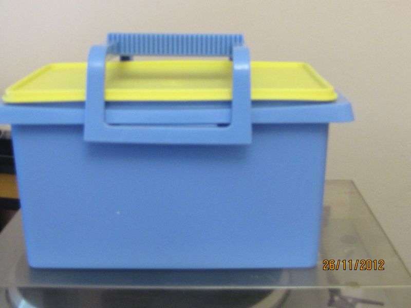 Tupperware Bread Bin