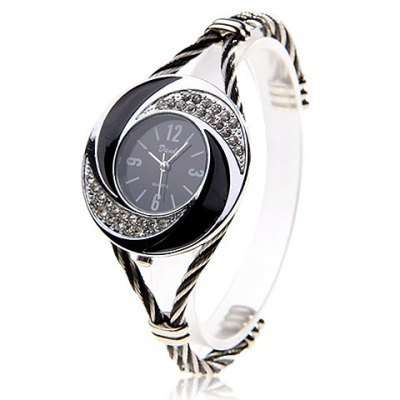 Fashionable Daudy Black Dial Bracelet Wrist Watch - SILVER