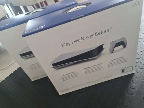 SONY PLAYSTATION PS5 BLURAY DISC VERSION BRAND NEW - SEALED IN STOCK SHIPS SAME DAY