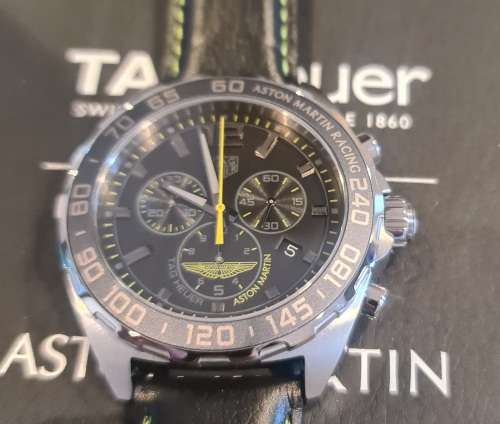 Tag Heuer F1 Chrono Aston Martin Limited Edition CAZ101P.FC8245 Mint Condition and complete set!
