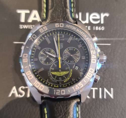 Tag Heuer F1 Chrono Aston Martin Limited Edition CAZ101P.FC8245 Mint Condition and complete set!