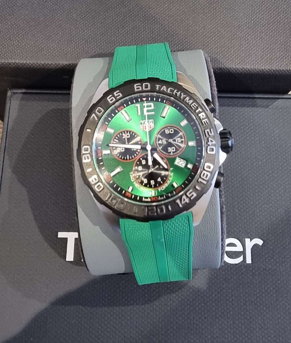 Tag Heuer F1 Chronograpgh 43mm CAZ1010AP.FT8056 2023 GREEN - COMPLETE - MINT!
