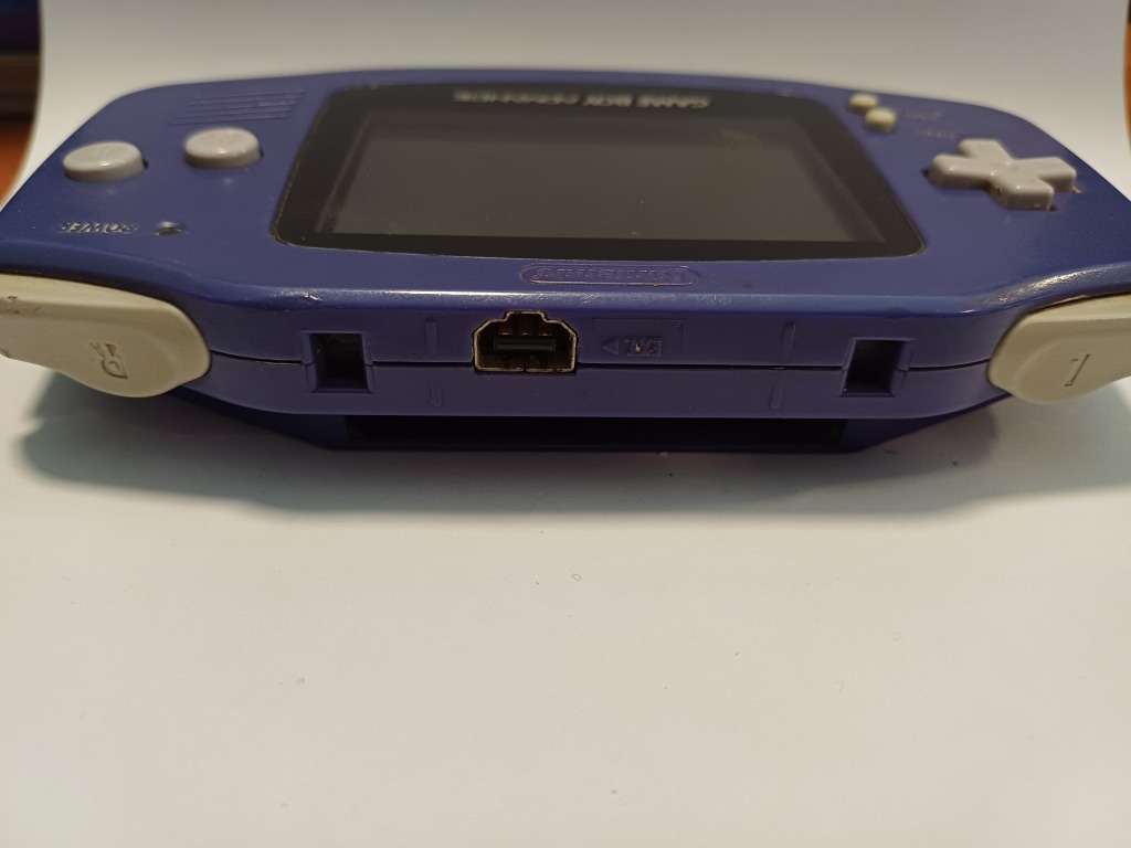 Gameboy Advance (Purple) *Missing Battery Cover*