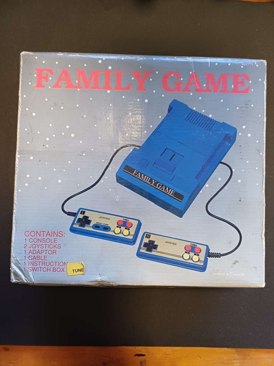 Family Game (Famiclone) in Box Console/Controllers only