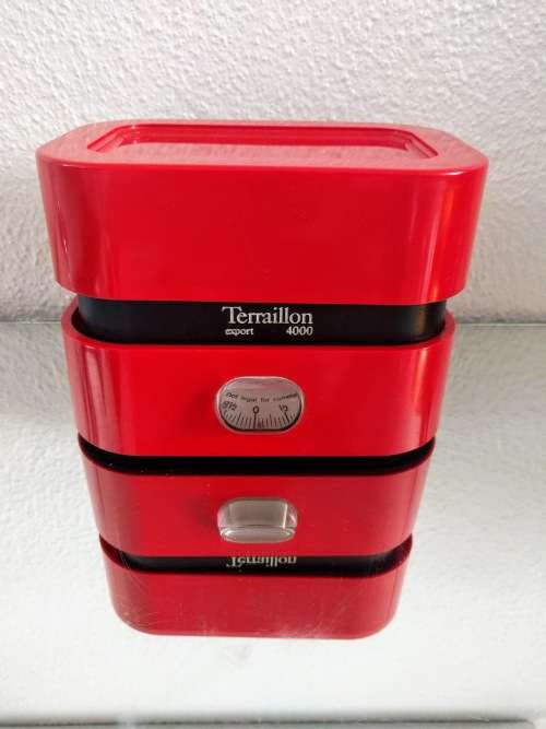 Terraillon France Export 4000 Space Age Kitchen Scale by Marco Zanusso