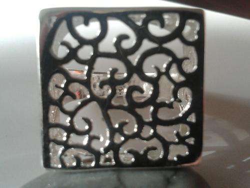 New item !!  925 silver filled women's ring