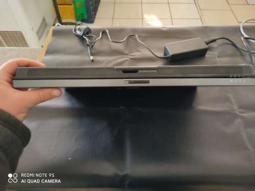 HP Compaq Laptop , Cracked Screen