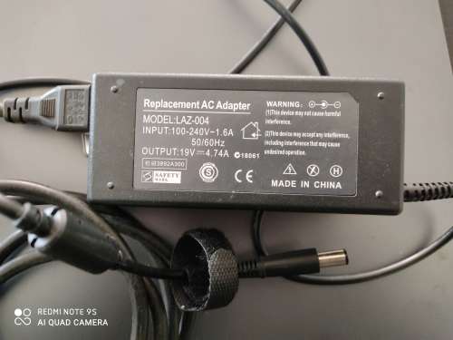 HP Compaq Laptop , Cracked Screen