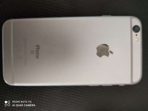 Boxed Iphone 6S 32GB All accessories included