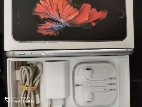 Boxed Iphone 6S 32GB All accessories included