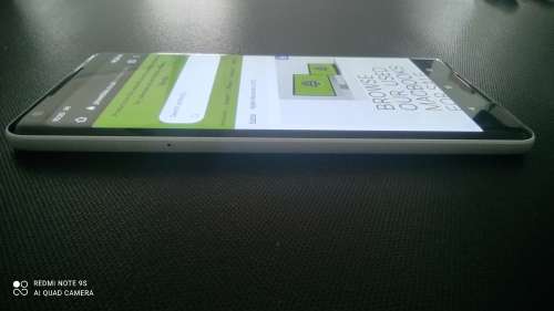 ***Amazing ,Scarce GOOGLE PIXEL 2XL***128GB Storage ***4GB RAM***SNAPDRAGON 835