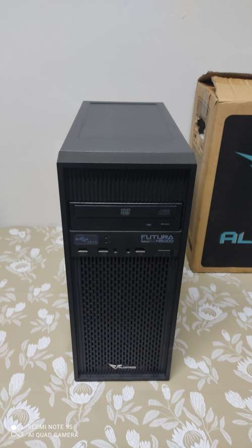 Amazing Intel i7 PC with ***2GB Nvidia Graphics***8GB DDR3 Ram***500GB HDD***3 Sealed Games**