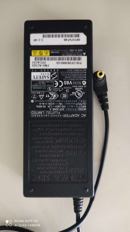 6 x Laptop Chargers for the Price of One *** Untested , sold as is***