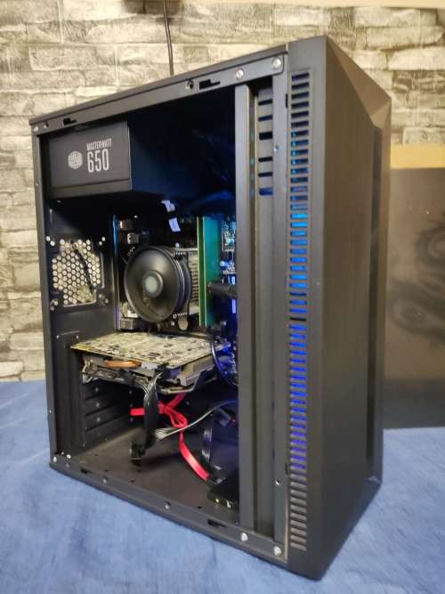 DEAL**Gaming PC**i5 6600 Quad Core**MSI Motherboard**Nvidia GTX960 Graphics Card**8GB Ram**128GB SSD