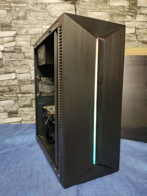 DEAL**Gaming PC**i5 6600 Quad Core**MSI Motherboard**Nvidia GTX960 Graphics Card**8GB Ram**128GB SSD