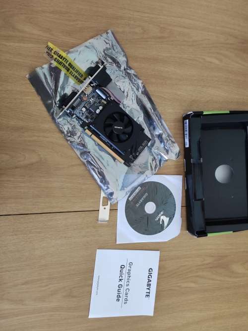 **BOXED**Gigabyte GT710 2GB GDDR3 Graphics Card**HDMI**DVI**VGA**