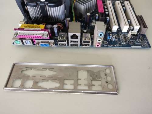 **Motherboard Combo**Intel Core Celeron**ASRock motherboard**Backplate/IO Shield**CPU Cooler**Ram