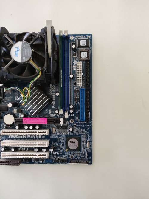 **Motherboard Combo**Intel Core Celeron**ASRock motherboard**Backplate/IO Shield**CPU Cooler**Ram