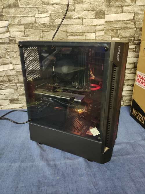 Ryzen 5 Gaming PC**16GB Ram**Aorus B450 Gaming Motherboard**RX570 Graphics Card**SSD+HDD**535W PSU**