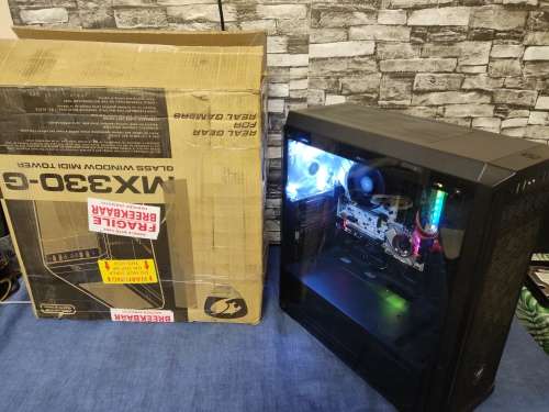 AMD Gaming PC**CVN X570 Gaming Frozen V14**AMD Ryzen 5 2400G**RX Vega 11 2GB Graphics**8GB DDR4 Ram